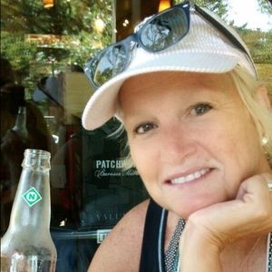 Meet your Posher, Beverly